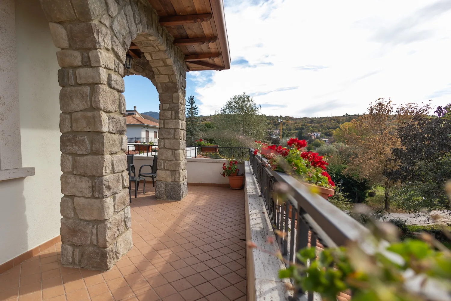 Portico e vista sul paesaggio di Agriturismo Cupello